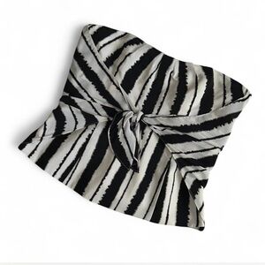 White House Black Market Monochrome 100% Silk corset Top